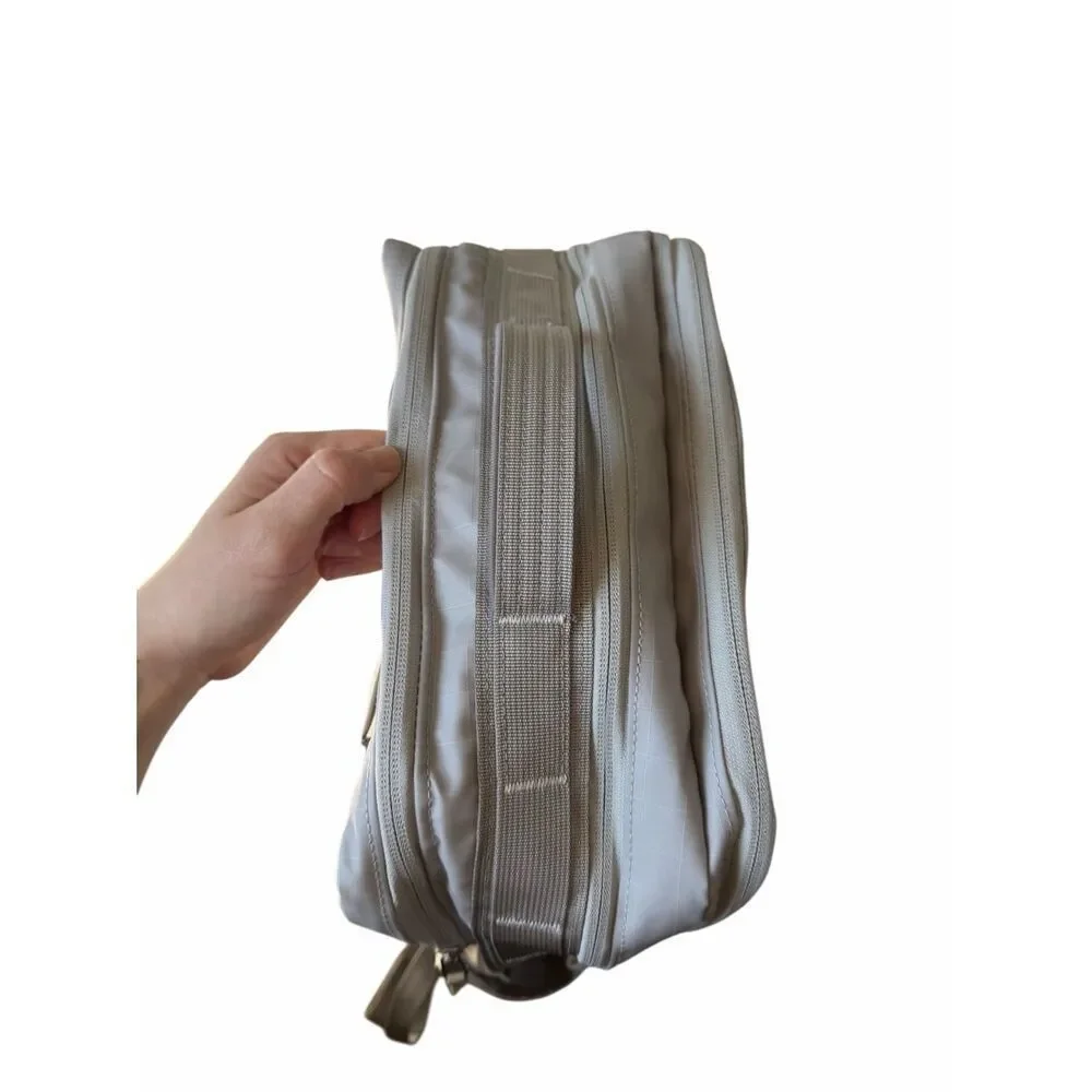 North Face Backpack Base Camp Voyager‎ NEW Daypack Cream Soapstone Stone Slab